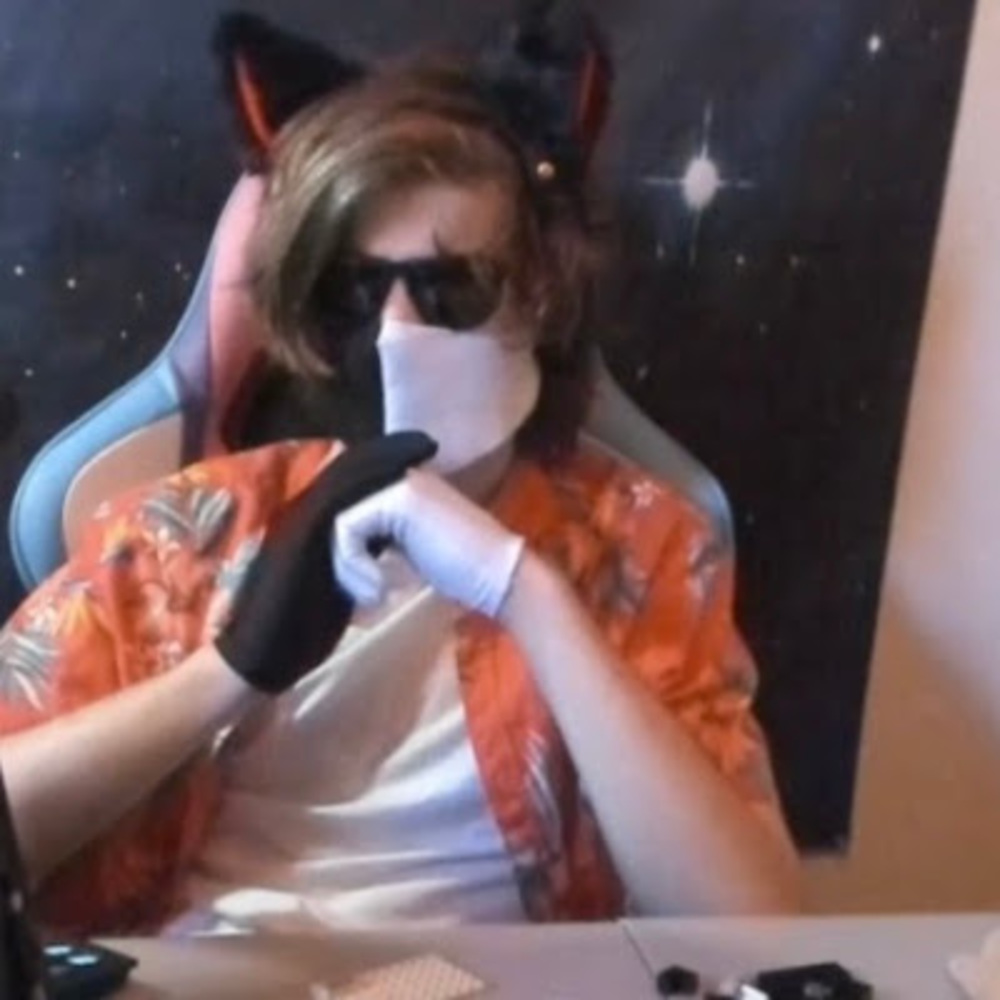 Meet your Posher, Jojo